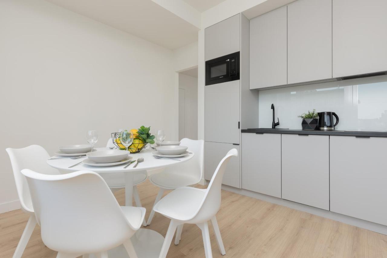 Amazing Spacious Apartments In Warsaw City Center By Noclegi Renters Eksteriør bilde